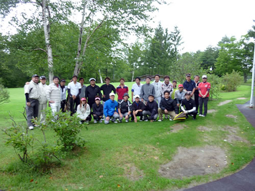 9期生がゴルフコンペを開催しました